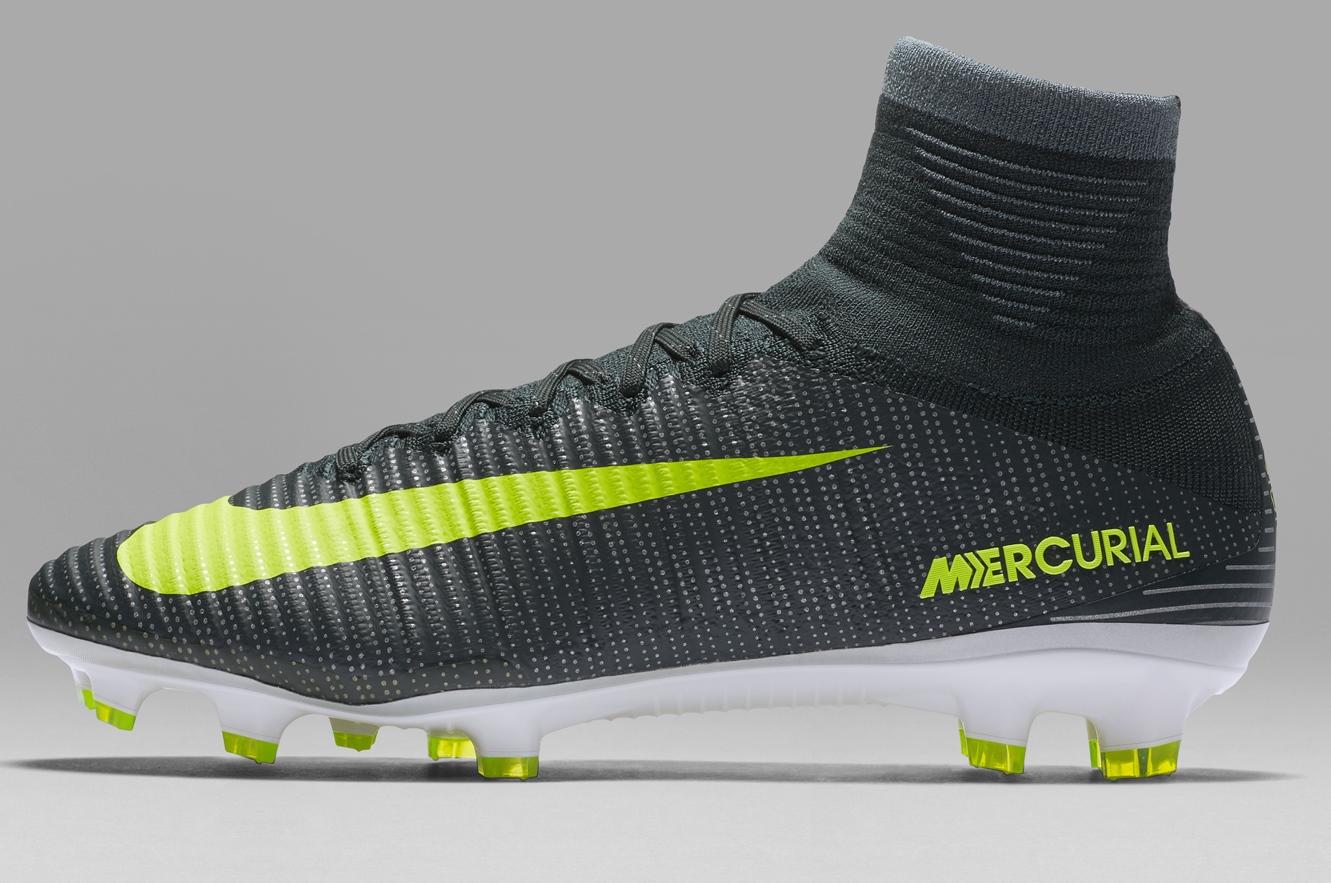 scarpe da calcio nike di cr7 scarpe da calcio nike di cr7